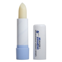 Protective lip care stick "4 seasons" with Shea oil