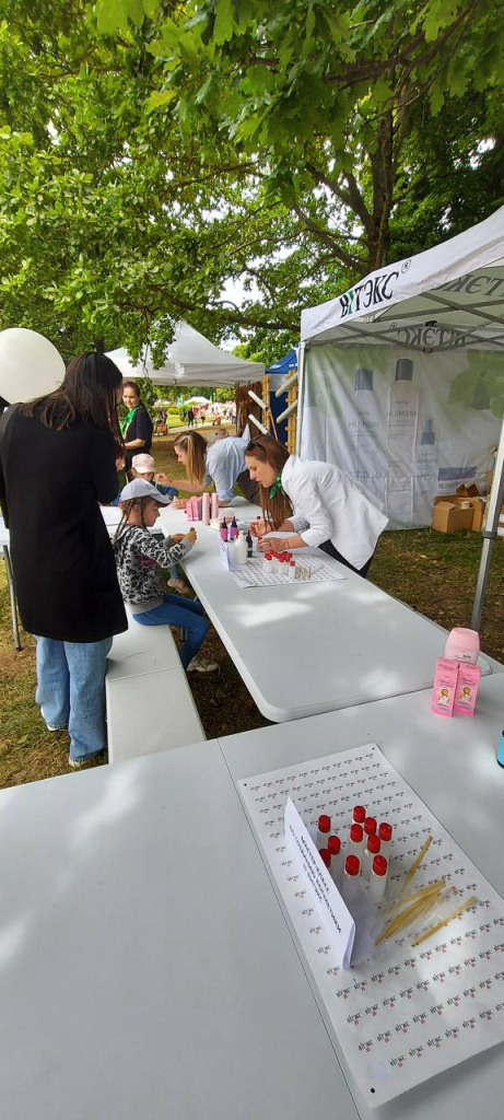 photo_2025-12-12_12-27-01.jpg photo_2025-12-12_12-27-01.jpg